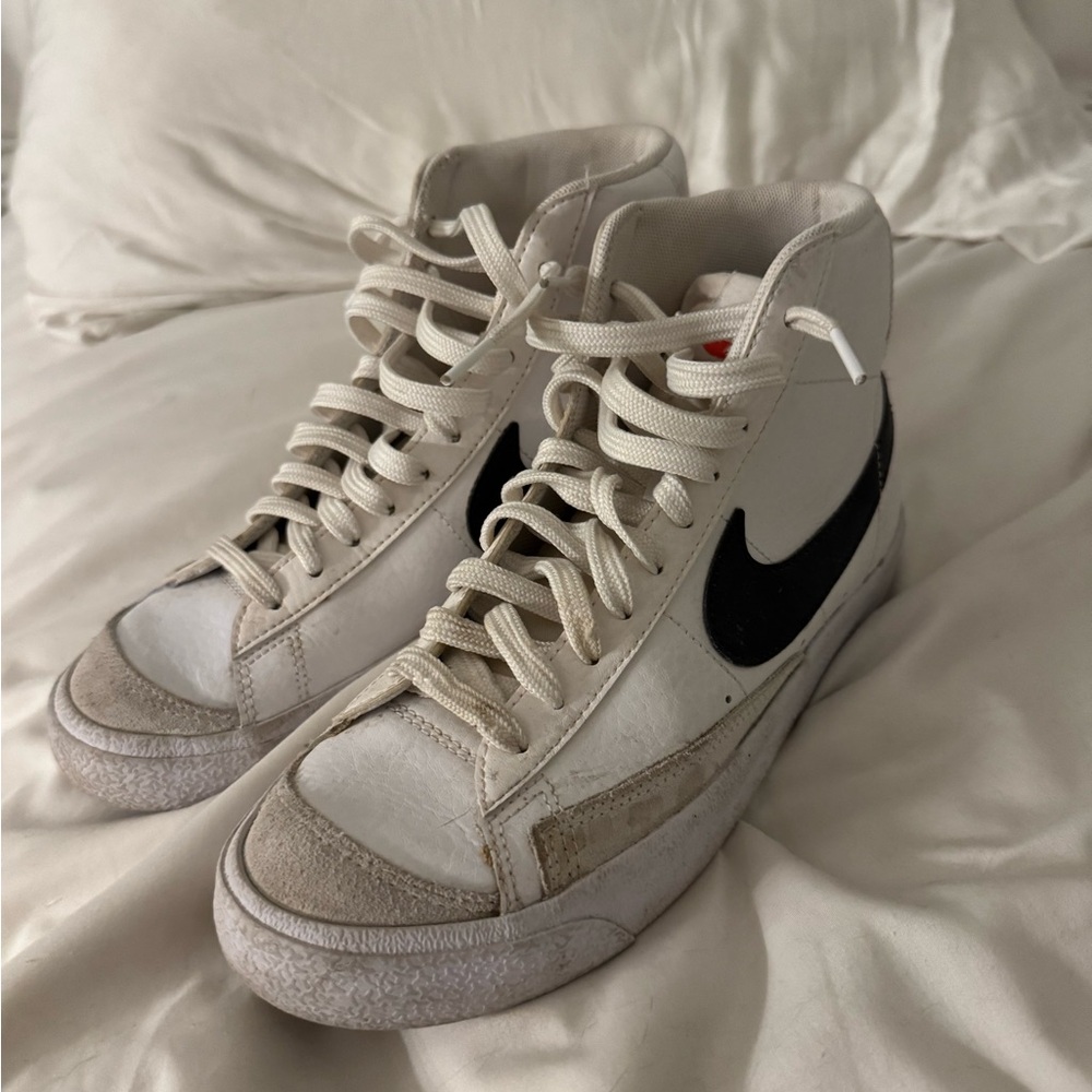 Nike White and Black Classic high top blazers